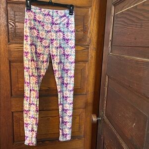 LuLaRoe Purple and Pink Geometric Leggings